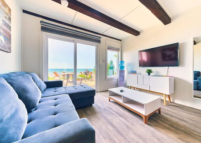 Three-Bedroom Town House Suite